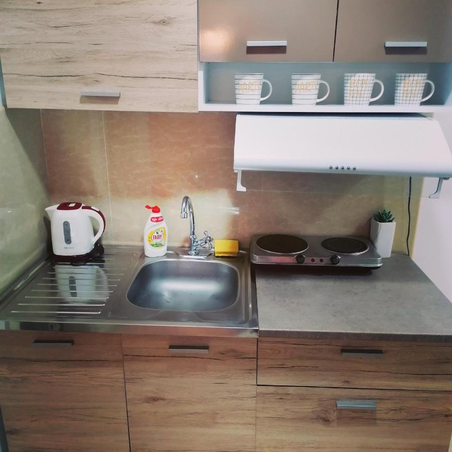 Marina Jacuzzi Apartment Free Parking 诺威萨 外观 照片