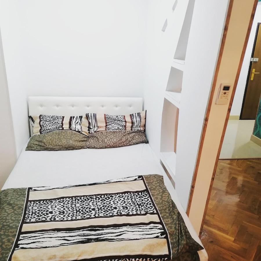 Marina Jacuzzi Apartment Free Parking 诺威萨 外观 照片